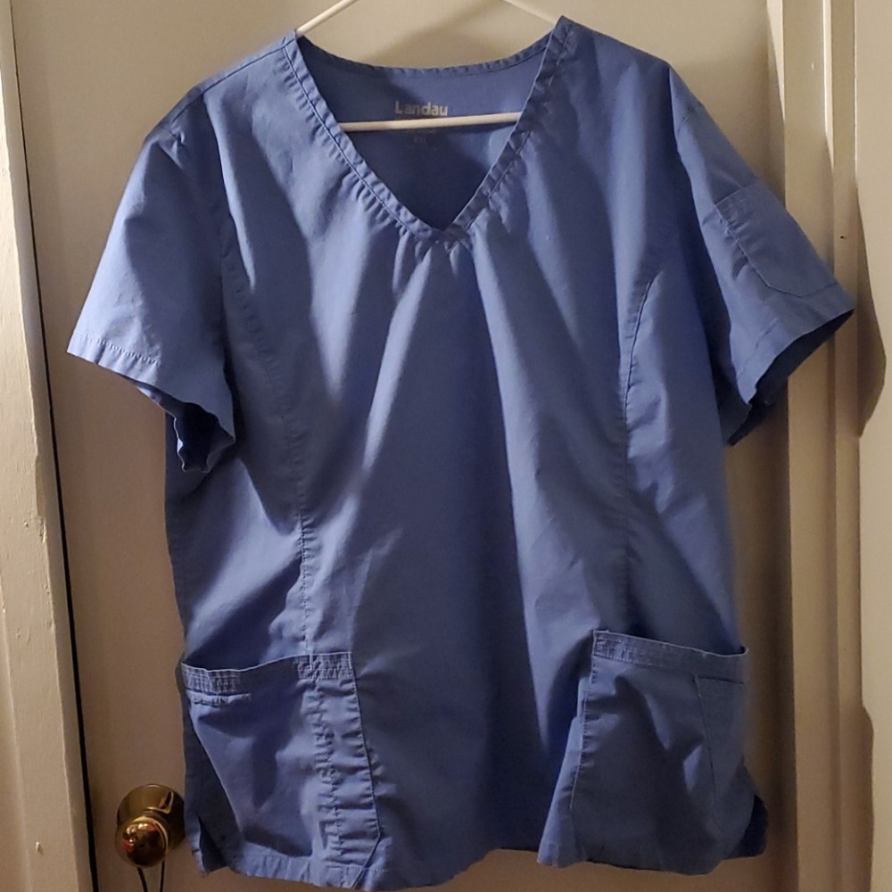 Scrub top